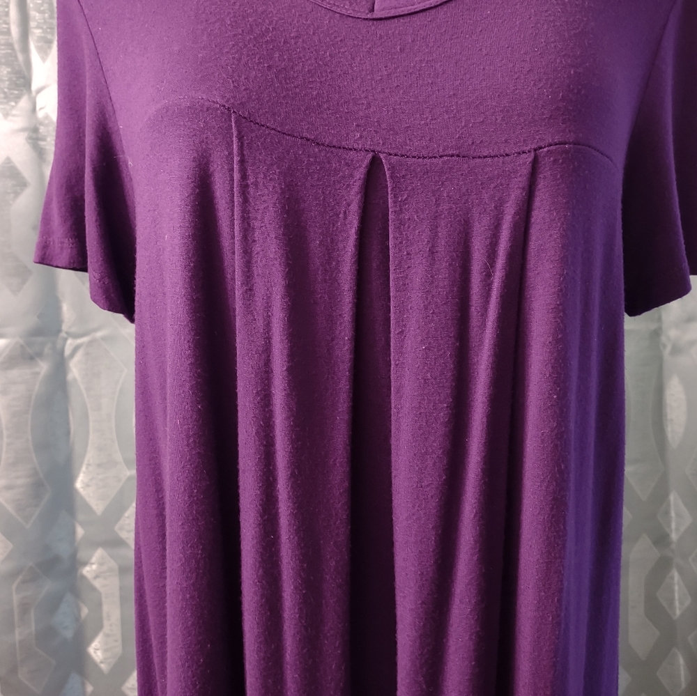 Dress - Picture 4 of 10
